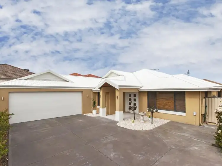 Second view of Homely house listing, 12 Longwood Bend, Aubin Grove WA 6164