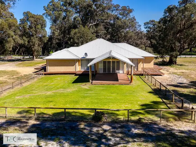 13 Thomasfield  place, Ravenswood WA 6208