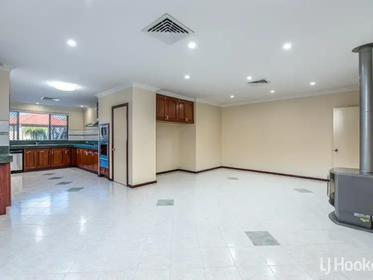 Fourth view of Homely house listing, 4 Machin Place, Beckenham WA 6107