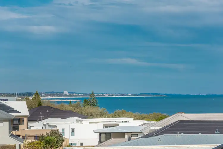 Fourth view of Homely house listing, 31 Clearview Avenue, Burns Beach WA 6028