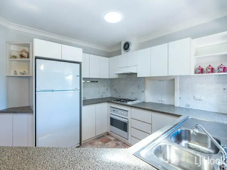 Fifth view of Homely villa listing, 9/9 Heron Place, Maddington WA 6109