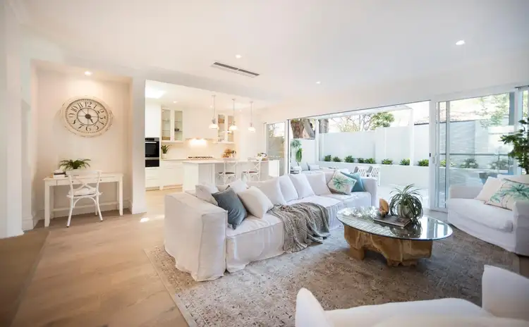 14B Genesta Crescent, Dalkeith WA 6009