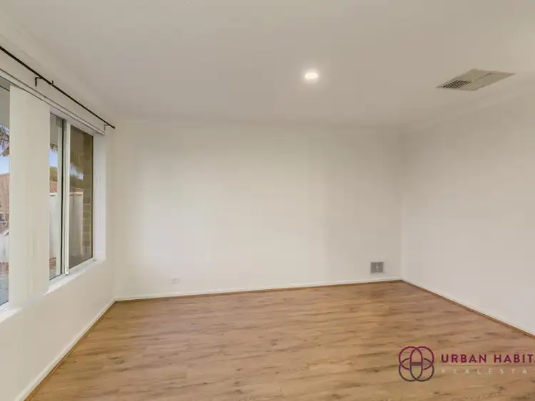 Fourth view of Homely house listing, 16 Chipper View, Parmelia WA 6167