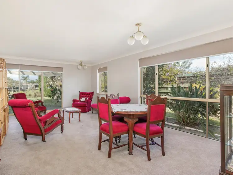 Second view of Homely house listing, 8 Wills Way, South Yunderup WA 6208