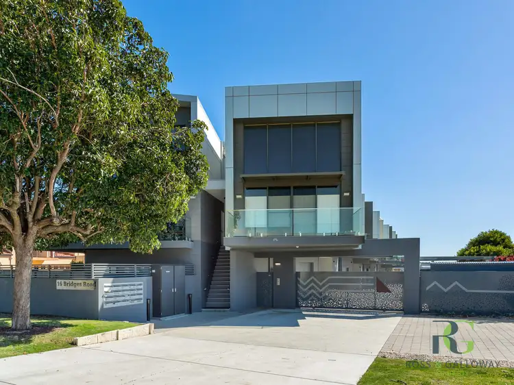11/16 Bridges Road, Melville WA 6156