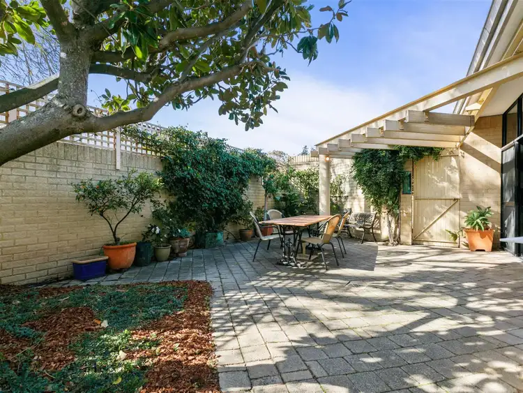 27A College Road, Claremont WA 6010