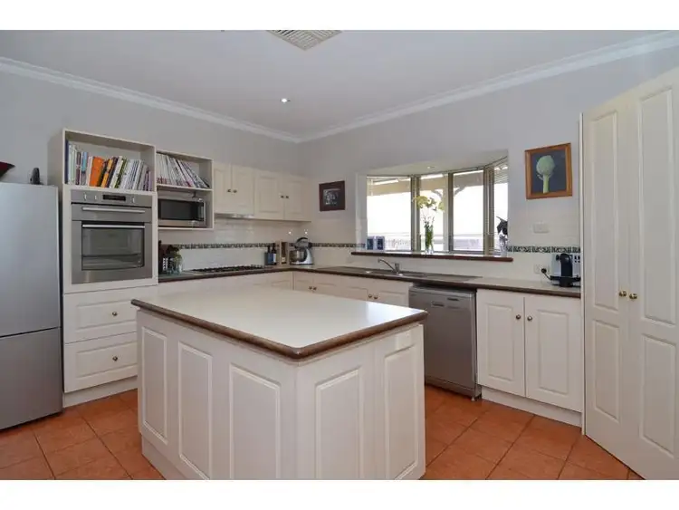 Sixth view of Homely house listing, 5 Kurnalpi Close, Hannans WA 6430