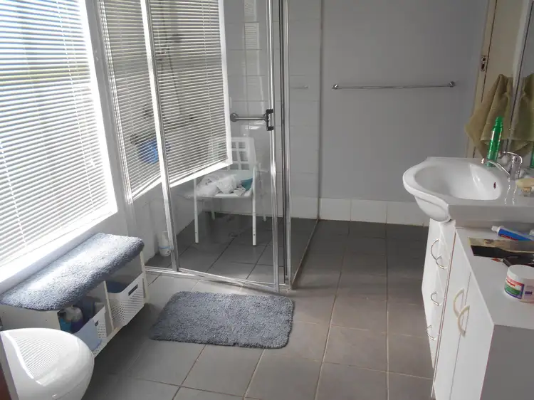 Fifth view of Homely house listing, 98 Swanstone  Street, Collie WA 6225