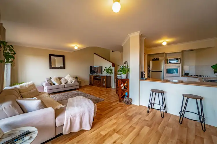 Main view of Homely unit listing, 10/4 Marlo Place, Waikiki WA 6169