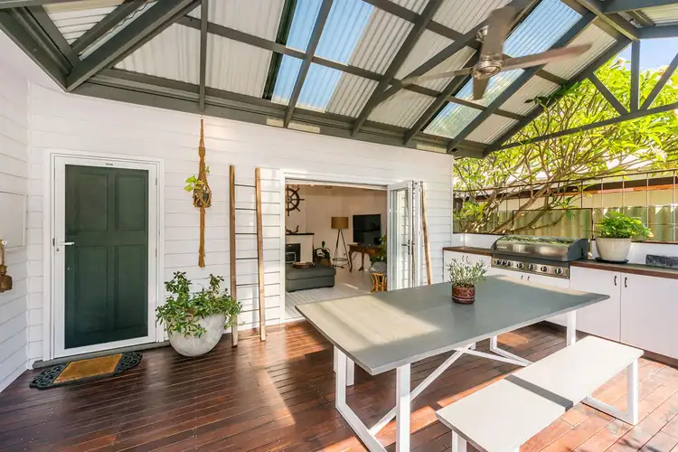 213A Grand Promenade, Doubleview WA 6018