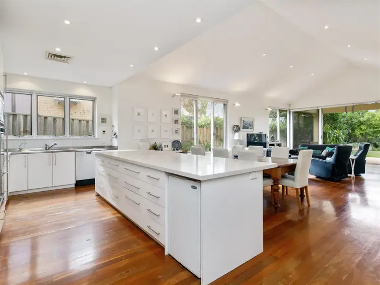 58 Loftus, Nedlands WA 6009