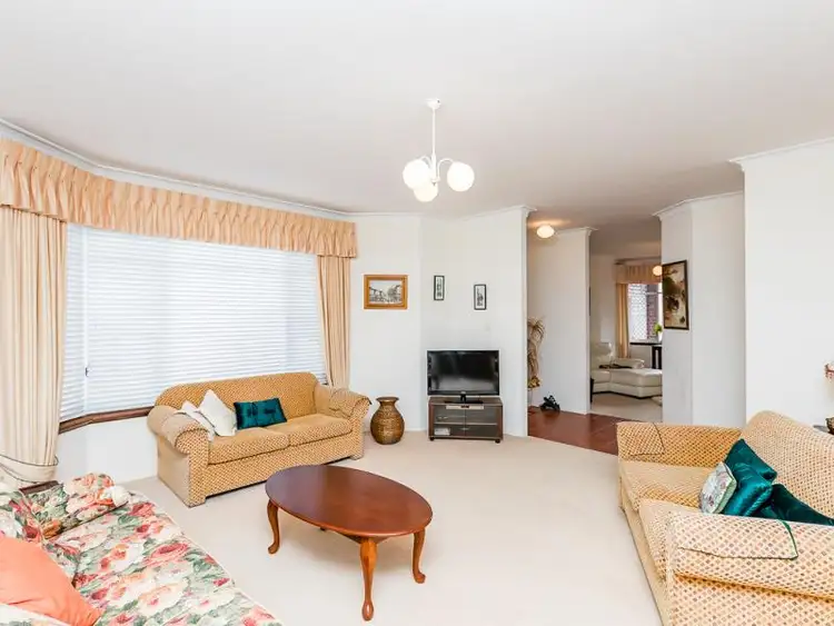 Sixth view of Homely semi-detached listing, 11 Glomar Rise, Sorrento WA 6020
