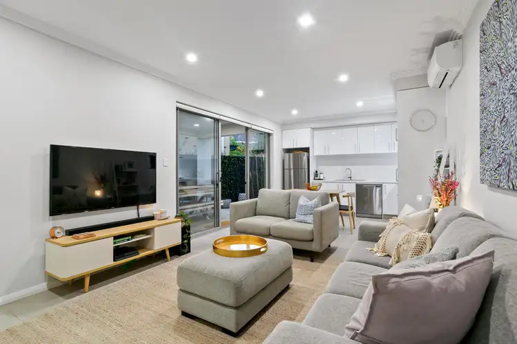 Fourth view of Homely apartment listing, 3/7 Muriel Avenue, Innaloo WA 6018