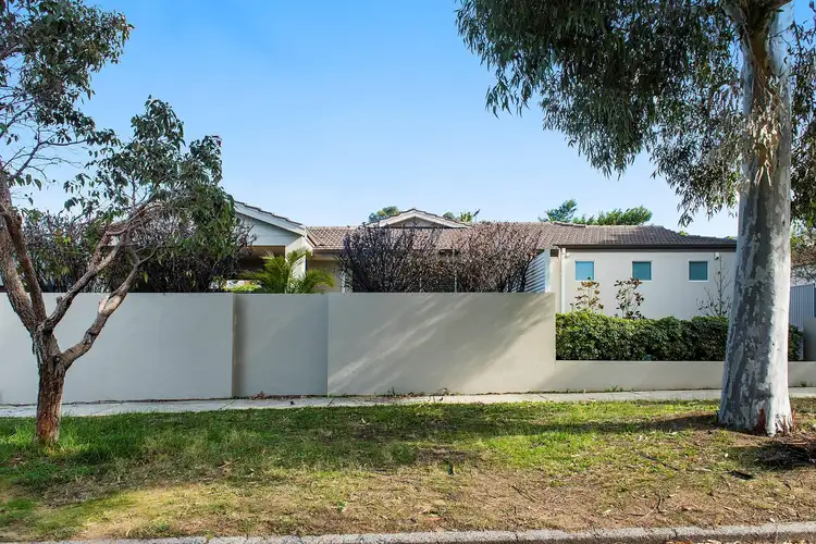 1/23 Yeovil Crescent, Bicton WA 6157