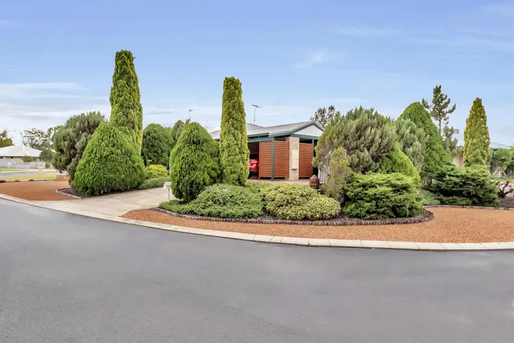 1A Sunderland Close, Greenfields WA 6210