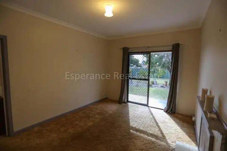 Fourth view of Homely house listing, 10 Dixon Street, Nulsen WA 6450