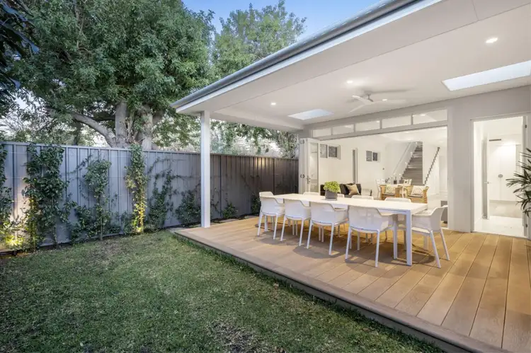 9A Lynton Street, Swanbourne WA 6010