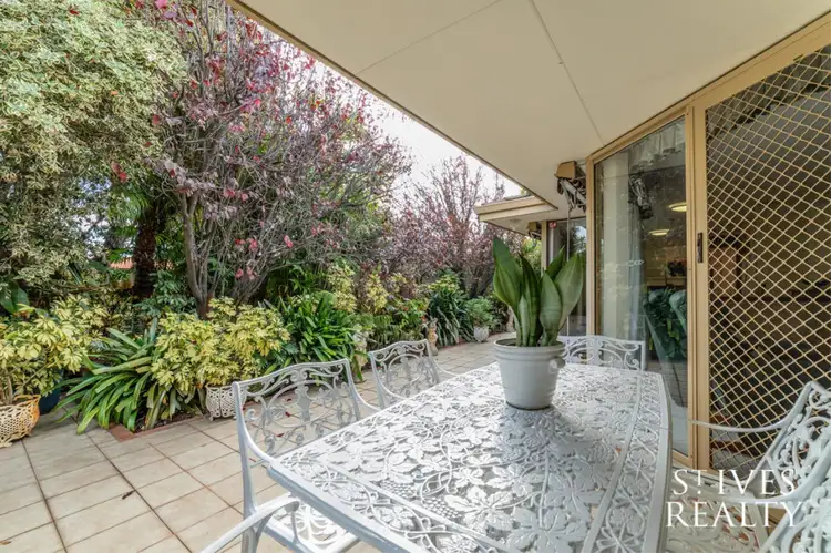 Fourth view of Homely house listing, 3 Weaver Court, Kardinya WA 6163