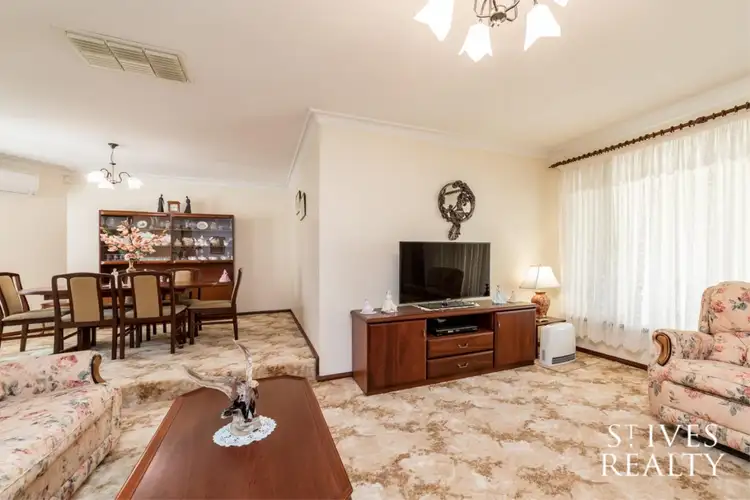 Sixth view of Homely house listing, 3 Weaver Court, Kardinya WA 6163