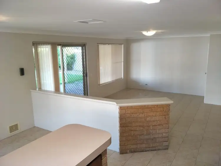 Seventh view of Homely house listing, 14 Barcombe Way, Leeming WA 6149