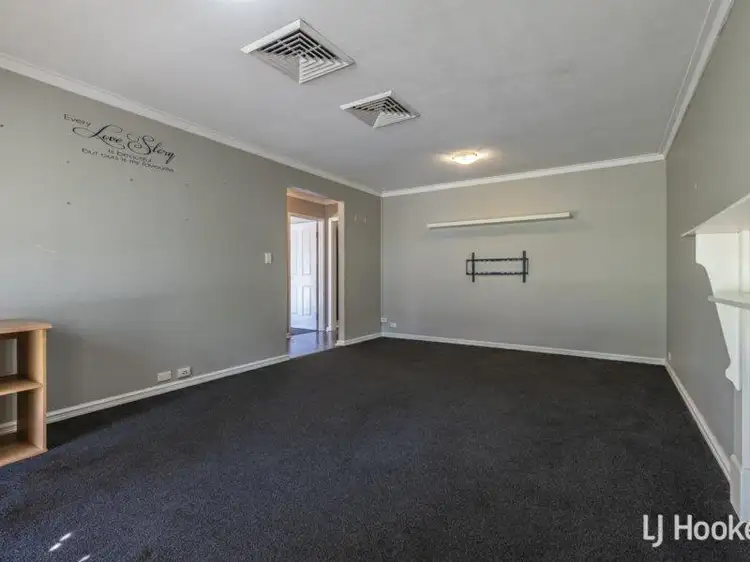Second view of Homely house listing, 4 Mercer Place, Thornlie WA 6108