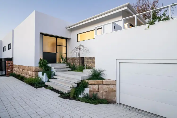 33B Scalby Street, Scarborough WA 6019