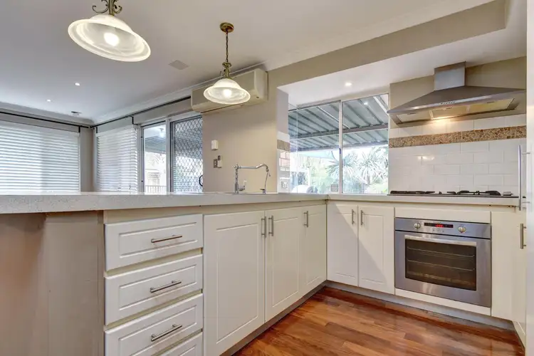 Fifth view of Homely house listing, 8 Dunton Place, Redcliffe WA 6104