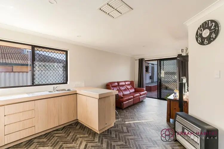Fourth view of Homely house listing, 2 McNairn Cross, Leda WA 6170