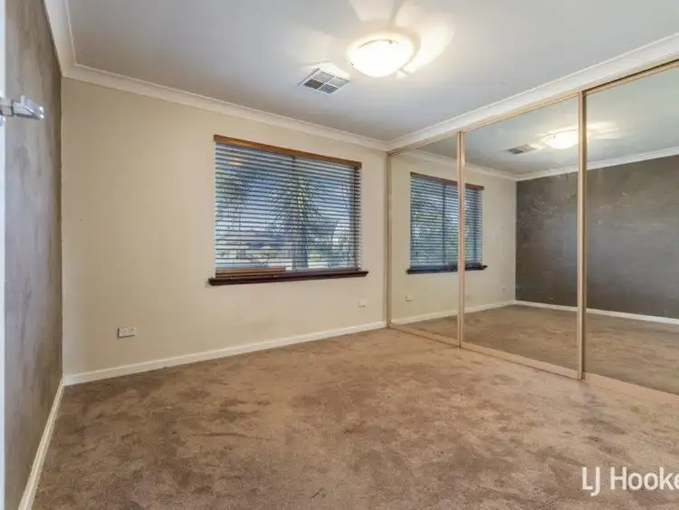 Fourth view of Homely house listing, 33 Harpenden Street, Huntingdale WA 6110