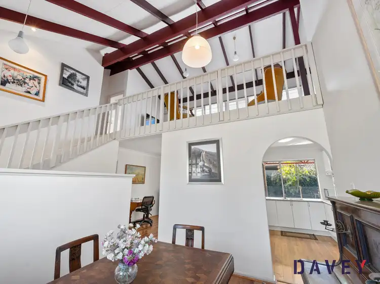 27 Culloden Road, Duncraig WA 6023