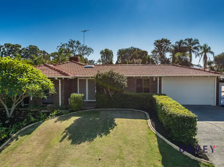 12 Golders Green Lane, Kingsley WA 6026