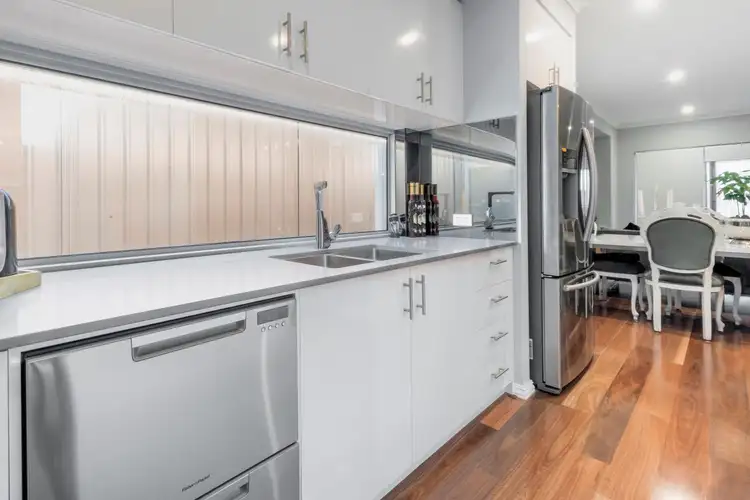 Sixth view of Homely house listing, 9 Starflower Grove, Beeliar WA 6164