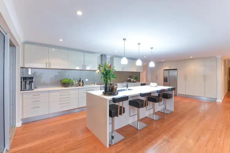 10 Mabena Place, Ocean Reef WA 6027