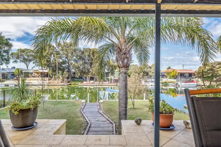 51 Allambi Way, South Yunderup WA 6208