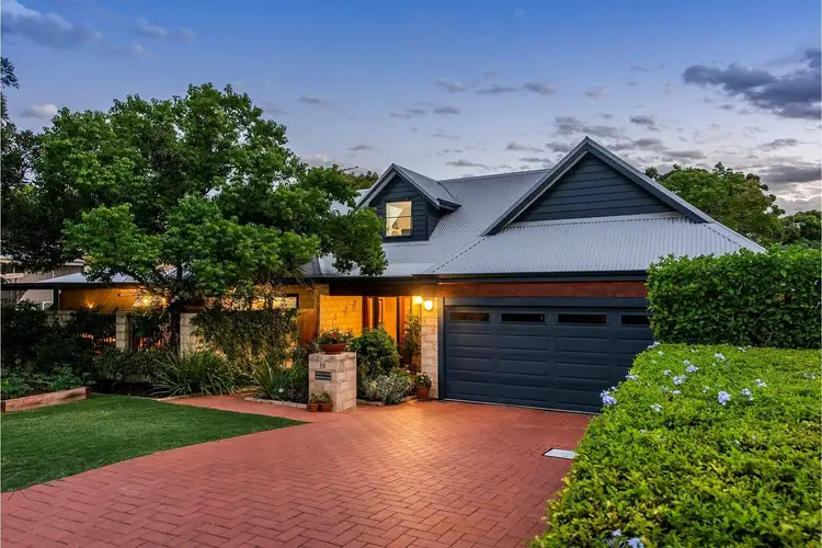 16 Roberta Street, Daglish WA 6008