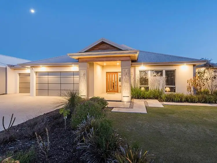 14 Putley Road, The Vines WA 6069