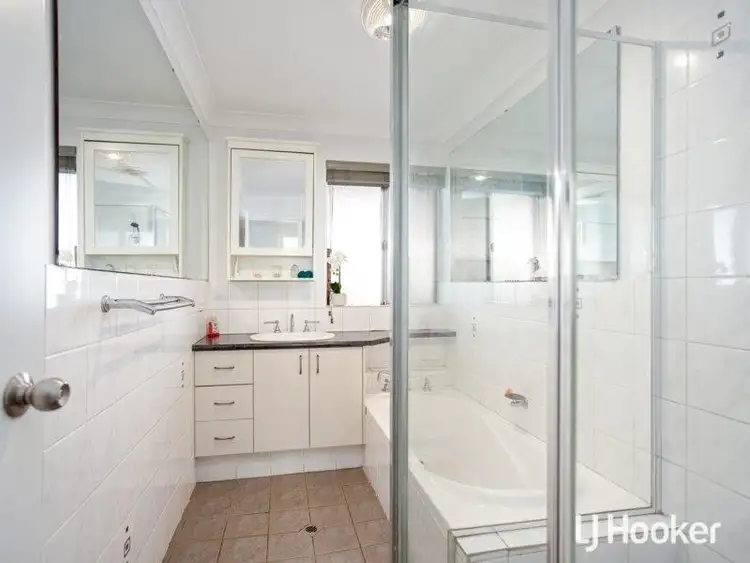 Seventh view of Homely house listing, 2 Reach Place, Huntingdale WA 6110