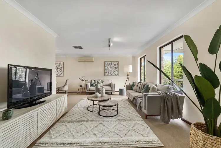 Second view of Homely house listing, 6 Jull Court, Kardinya WA 6163