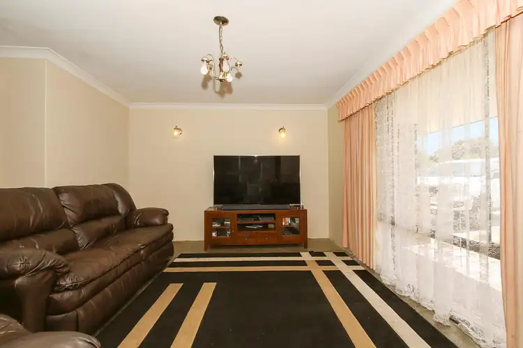 Fourth view of Homely house listing, 76 Dotterel Way, Yangebup WA 6164