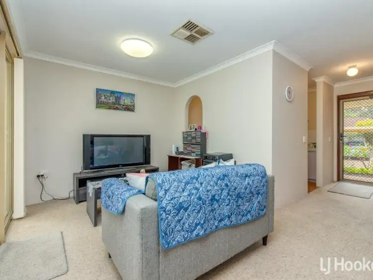 Seventh view of Homely villa listing, 3/24 Southdown Place, Thornlie WA 6108