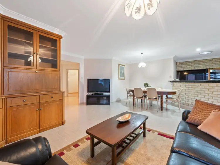 Seventh view of Homely house listing, 1 Newby Place, Sorrento WA 6020
