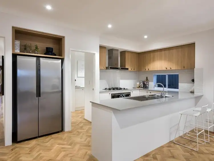 Fifth view of Homely house listing, 28 Pallium Way, Jindalee WA 6036