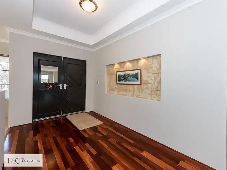 Fifth view of Homely house listing, 32 Seaforth drive, Halls Head WA 6210