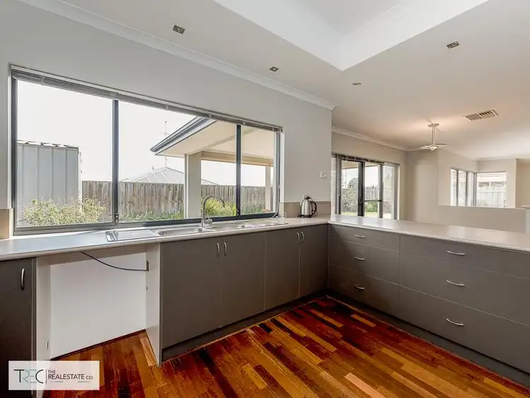Sixth view of Homely house listing, 32 Seaforth drive, Halls Head WA 6210