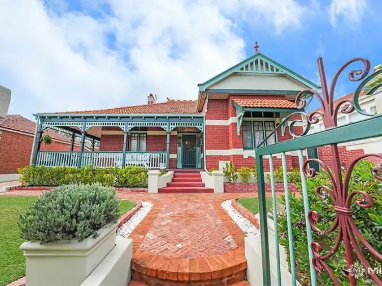 36 Hamilton Street, East Fremantle WA 6158