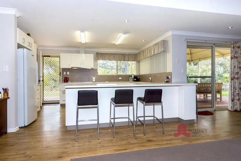 Main view of Homely house listing, 10 Heritage Close, Leschenault WA 6233