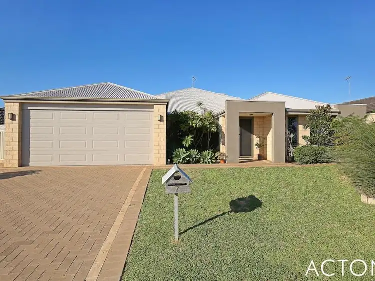 Main view of Homely house listing, 7 Varia Way, Halls Head WA 6210