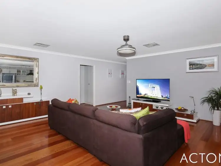 Sixth view of Homely house listing, 7 Varia Way, Halls Head WA 6210