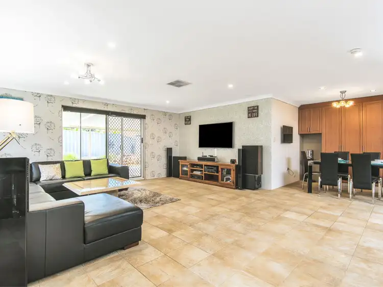 Fourth view of Homely house listing, 10 Benia Rise, Alexander Heights WA 6064