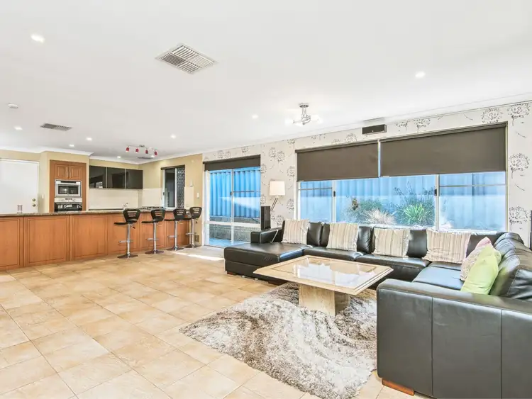 Fifth view of Homely house listing, 10 Benia Rise, Alexander Heights WA 6064